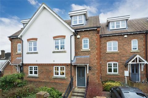 3 bedroom terraced house for sale, Rythe Close, Claygate, Esher, Surrey, KT10