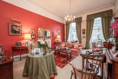 2 bedroom flat for sale, 8/1 Abercromby Place, New Town, Edinburgh, EH3