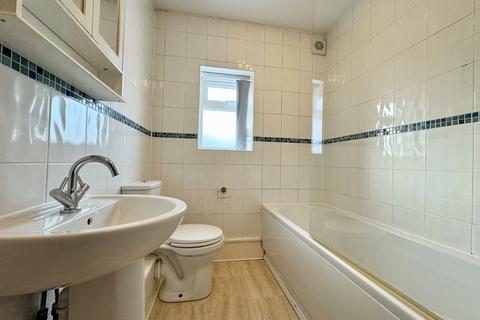 1 bedroom flat to rent, Wilmslow Road, Manchester, Greater Manchester, M20