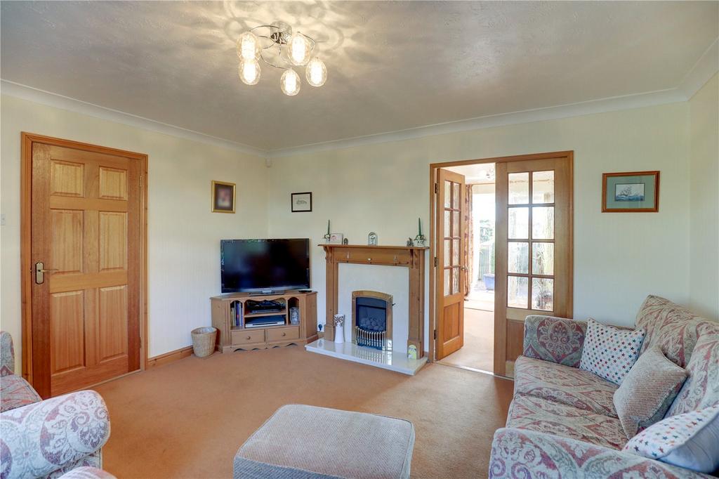 24 Dunval Road, Bridgnorth, Shropshire 3 bed detached house for sale