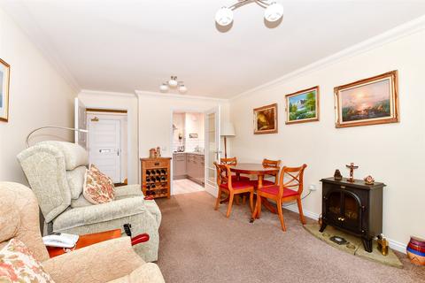 2 bedroom flat for sale, Garland Road, East Grinstead, West Sussex