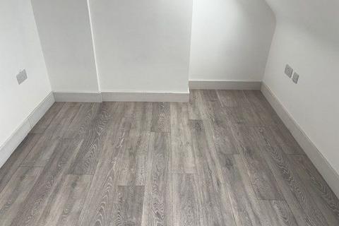 undefined, Northfields, Dunstable
