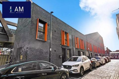 4 bedroom end of terrace house for sale - 50 Grimsby Street, London, E2 6ES