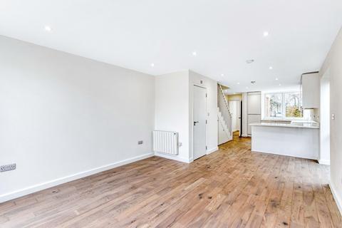 2 bedroom end of terrace house for sale - Bromley BR1
