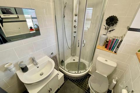 55 Lorimer Close, Luton, LU2 7RL