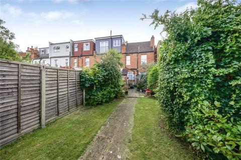 58 Blagdon Road, New Malden, KT3 4AE