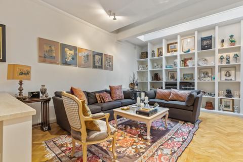 2 bedroom terraced house for sale, Ennismore Gardens Mews, London, SW7