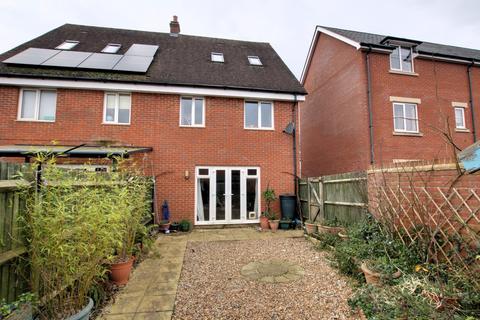 4 bedroom semi-detached house for sale, Romsey