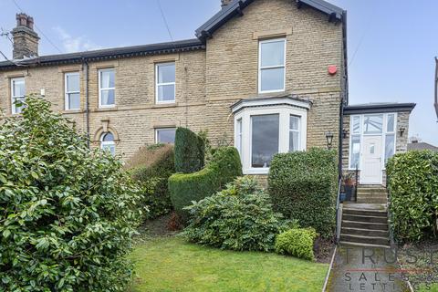 3 bedroom end of terrace house for sale, Rutland Road, Upper Batley