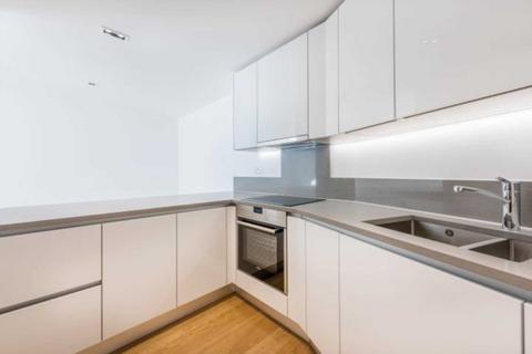 2 bedroom apartment for sale, Dickens Yard, W5