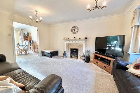 4 bedroom detached house for sale, Essex Chase, Telford TF2