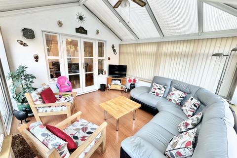 5 Simpsons Walk, Horsehay, Telford, TF4 2PA