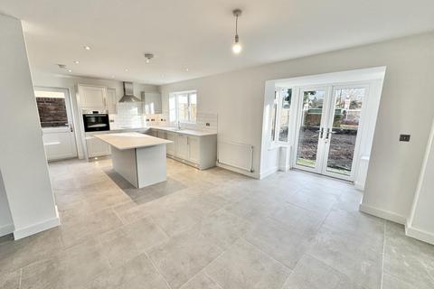 4 bedroom detached house for sale, Wellington Road, Telford TF2