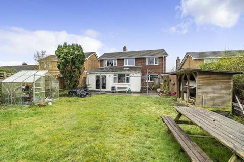 Dundry Pentrosfa Crescent, Llandrindod Wells, LD1 5NW
