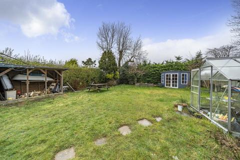 Dundry Pentrosfa Crescent, Llandrindod Wells, LD1 5NW