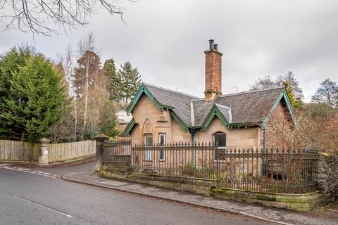 2 bedroom detached house for sale, 74 Balmoral Road, Blairgowrie PH10