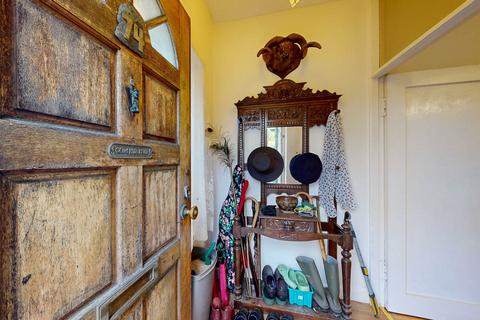 Hope Park Lodge, 74 Balmoral Road, Rattray, Blairgowrie, PH10 7AH