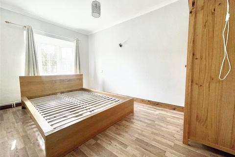 3 bedroom end of terrace house to rent, Regency Mews, Isleworth, TW7