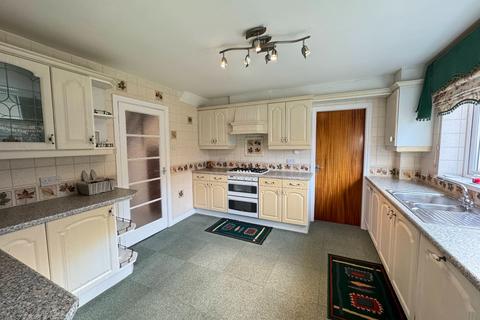 4 bedroom detached house to rent - Earnshaw Way, Beaumont Park, Whitley Bay
