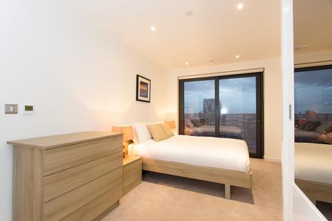 2 bedroom apartment to rent - Horizons Tower, Yabsley Street, Canary Wharf E14