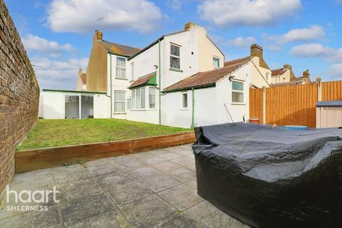 3 bedroom end of terrace house for sale, Jefferson Road, Sheerness