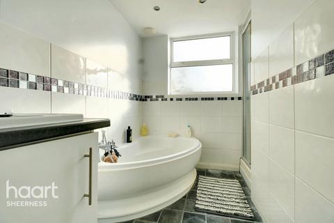 127 Jefferson Road, Sheerness, ME12 2PX