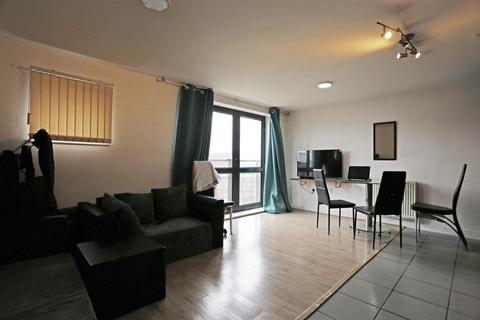 1 bedroom apartment for sale, Gateway Court, Parham Drive, Ilford, IG2