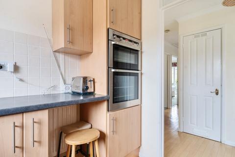 5 Balmoral Close, Chichester, PO19 7XQ