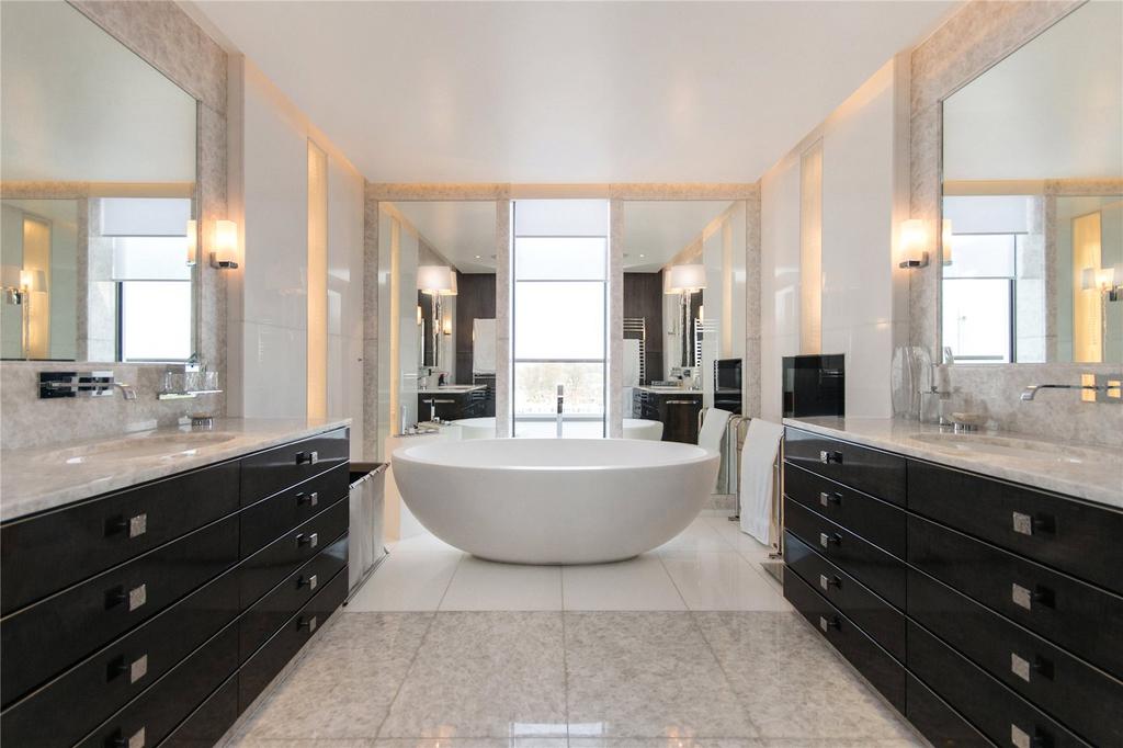 En Suite Bathroom