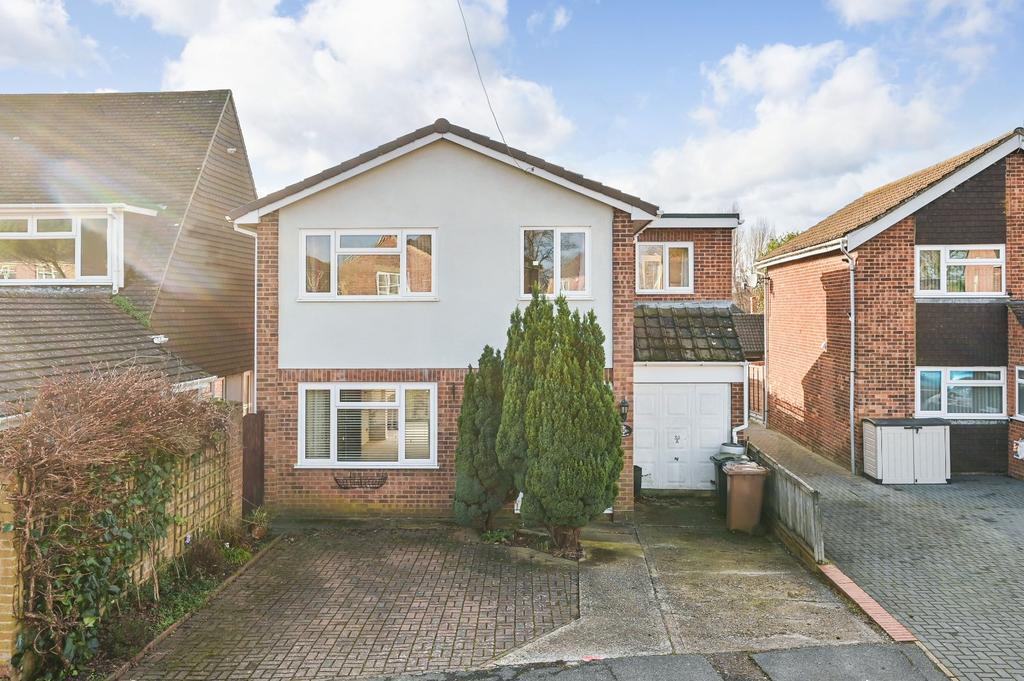 Burton Road, Kennington, Ashford, Kent, TN24 4 bed detached house for ...