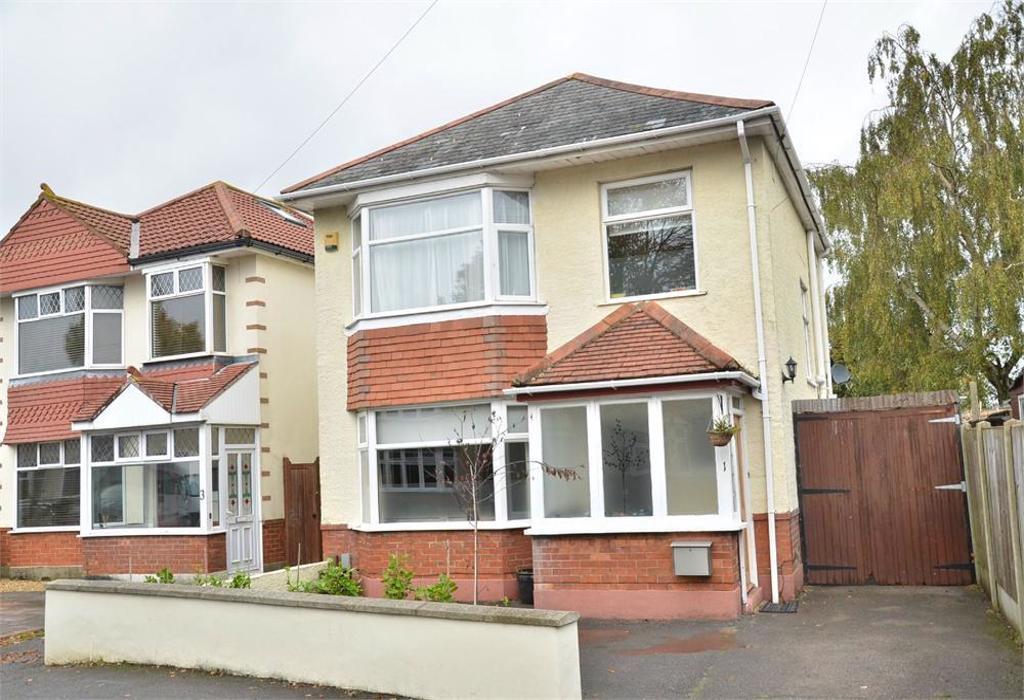 Comber Road, OFF THE AVENUE Moordown 3 bed detached house for sale £