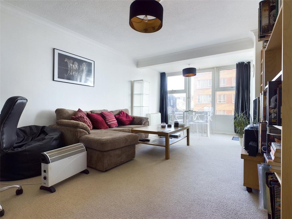 Lounge-Flat-To-Rent