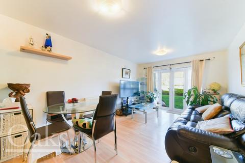 2 bedroom apartment for sale - Hemlock Close, Streatham Vale