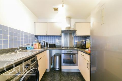2 bedroom apartment for sale - Hemlock Close, Streatham Vale