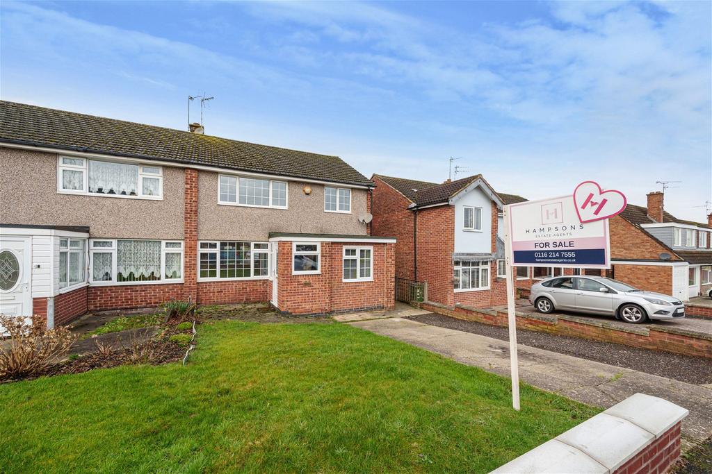 Bignal Drive, Leicester Forest East 4 bed semidetached house for sale