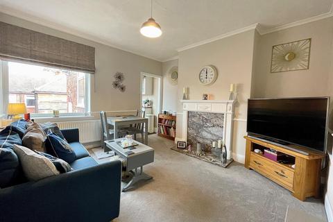 2 bedroom flat for sale, Bavington Drive, Fenham, Newcastle upon Tyne, NE5