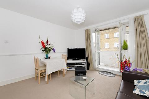 2 bedroom flat to rent, St Marys Path, Islington, London