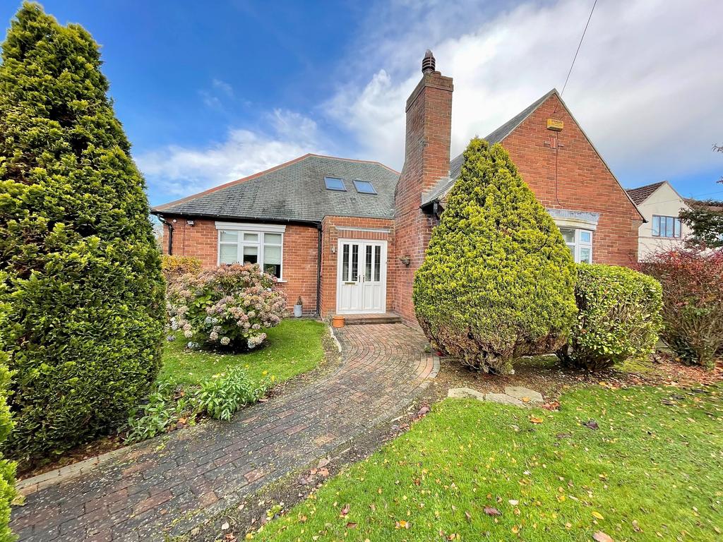 Darras Road, Darras Hall, Newcastle upon Tyne, NE20 4 bed detached bungalow for sale £750,000