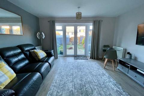 3 bedroom townhouse for sale - Featherwood Avenue, The Rise, Newcastle upon Tyne, NE15