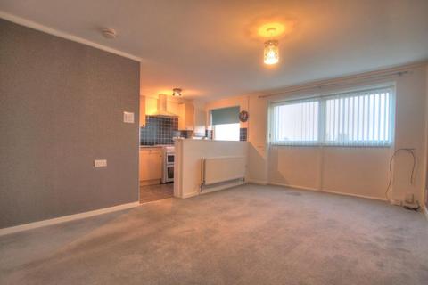 2 bedroom flat for sale, Gorse Hill Way, Newcastle upon Tyne, NE5