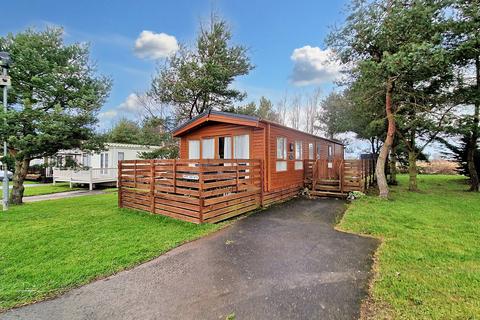 2 bedroom park home for sale, 1 Felmoor Drive, Felmoor Country Park, Felton, Northumberland, NE65 9QH