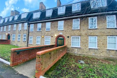 8 Wingrove Road, London, SE6 1QE