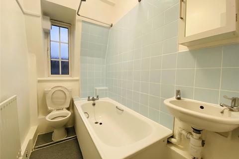 8 Wingrove Road, London, SE6 1QE