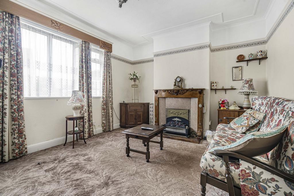 St. Peters Road, Abingdon, OX14 3 bed semidetached house for sale £