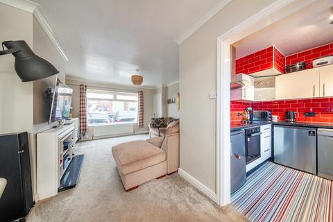 3 bedroom terraced house for sale, Springfield Avenue, Leeds, LS27