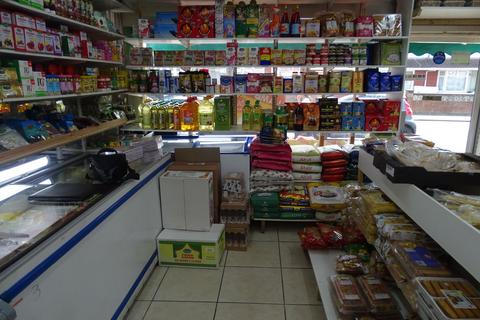 Shop for sale - North Parade North Road, Southall