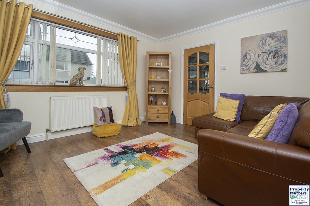 Millhill Avenue, Kilmaurs, KA3 2 bed end of terrace house for sale £