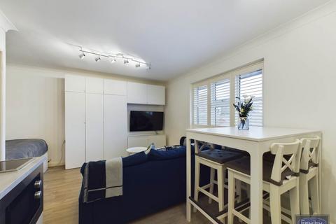1 bedroom apartment for sale, Hatherley Road , Sidcup, Kent