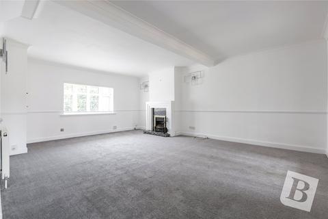2 Fairfield Road, Ongar, CM5 9HJ