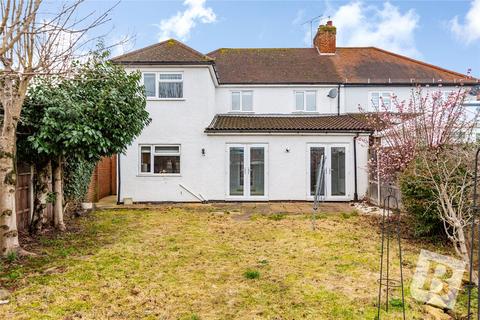 2 Fairfield Road, Ongar, CM5 9HJ